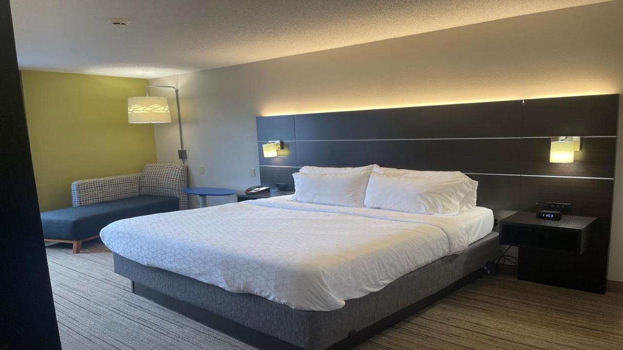 Holiday Inn Express & Suites Ashtabula-Geneva By Ihg Austinburg Exterior foto